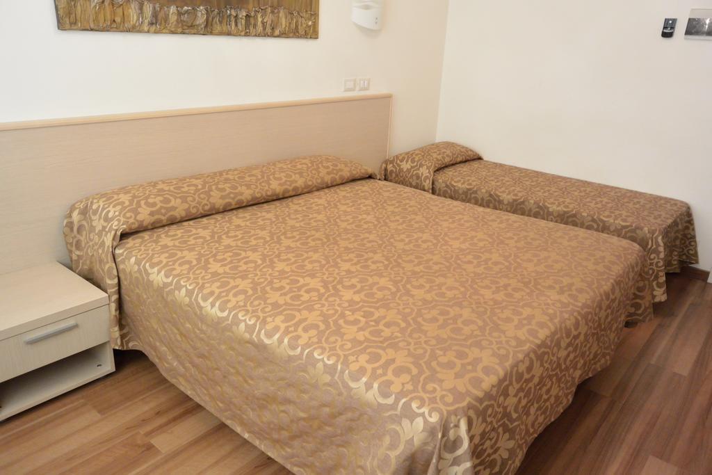 Castiglione Hotel 3*